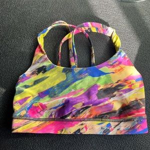 Lululemon energy bra size 4